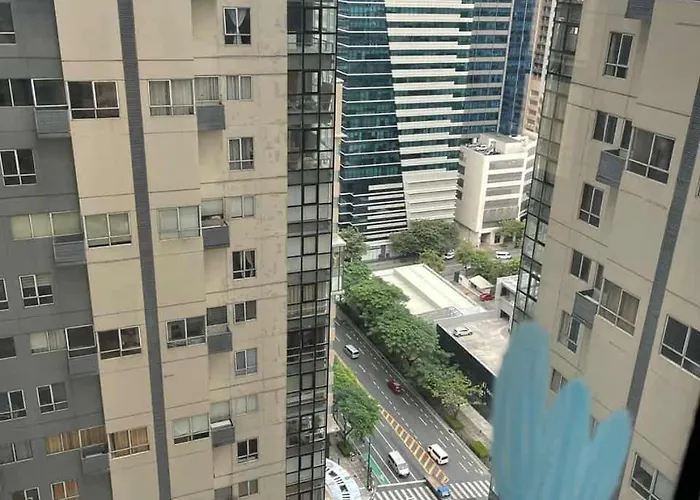 Spacious 1br Loft With Flex In Bgc * Manila